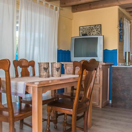 Aparthotel Oliwood Beach Олива Экстерьер фото