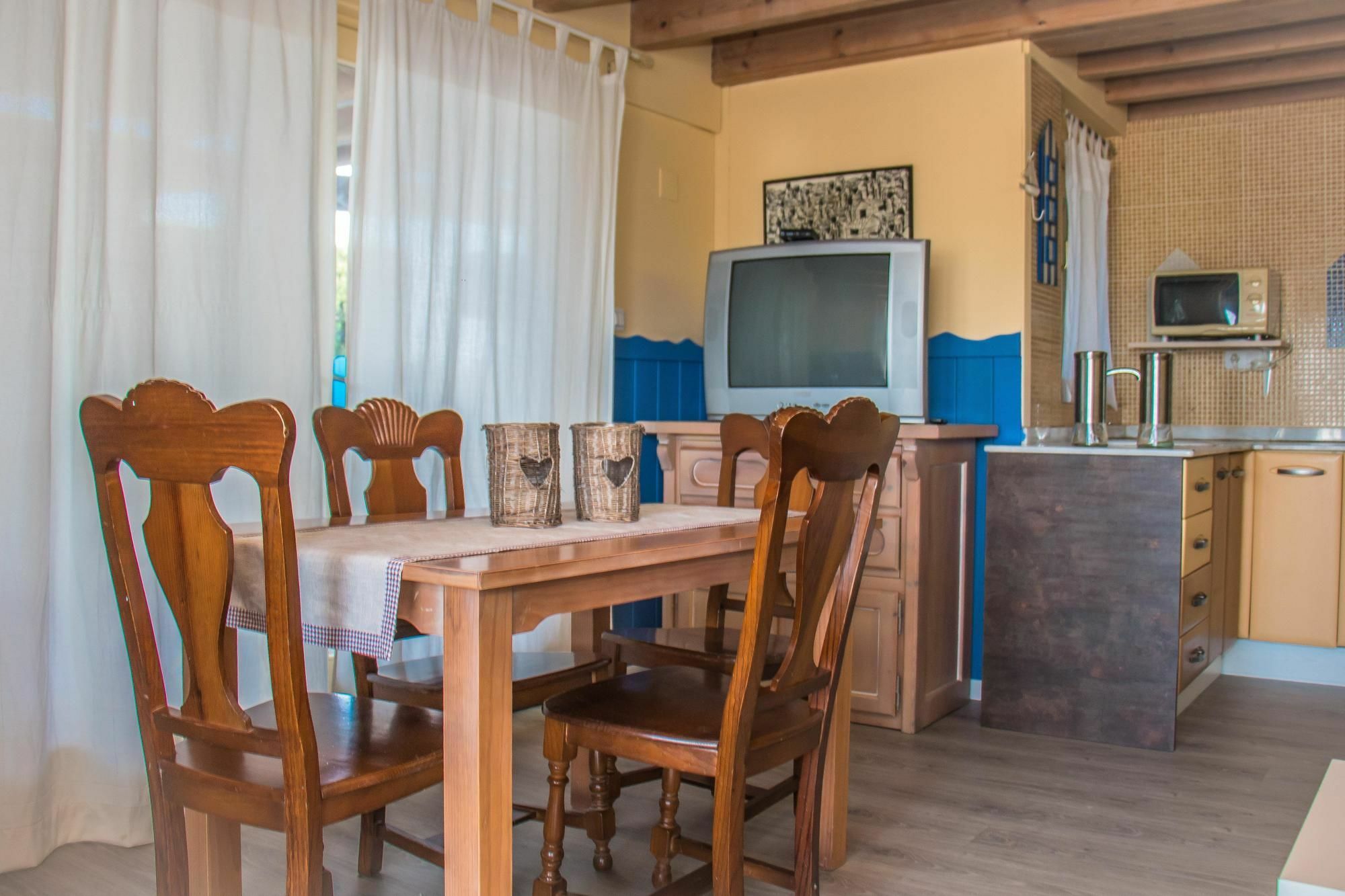 Aparthotel Oliwood Beach Олива Экстерьер фото