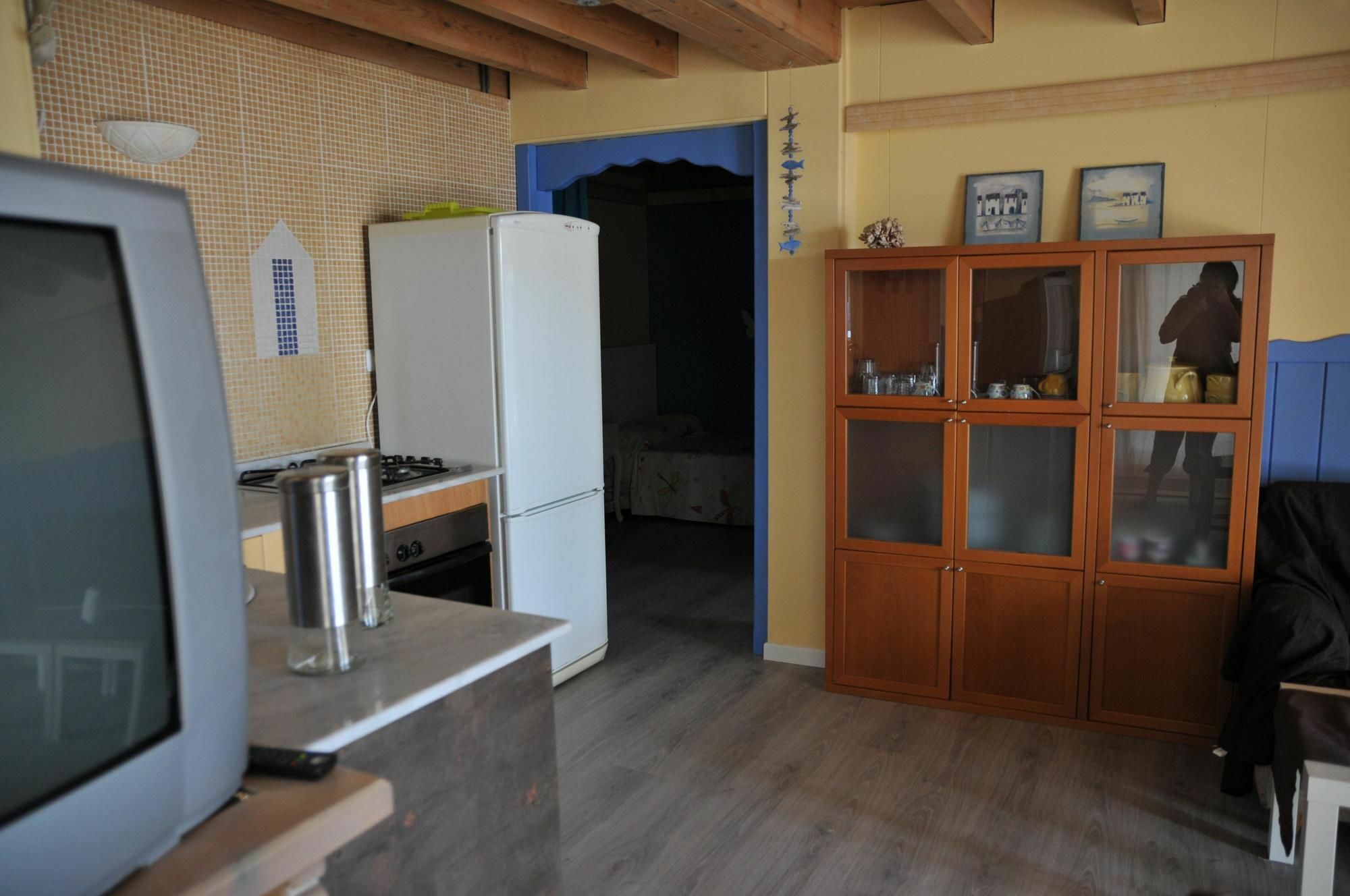 Aparthotel Oliwood Beach Олива Экстерьер фото