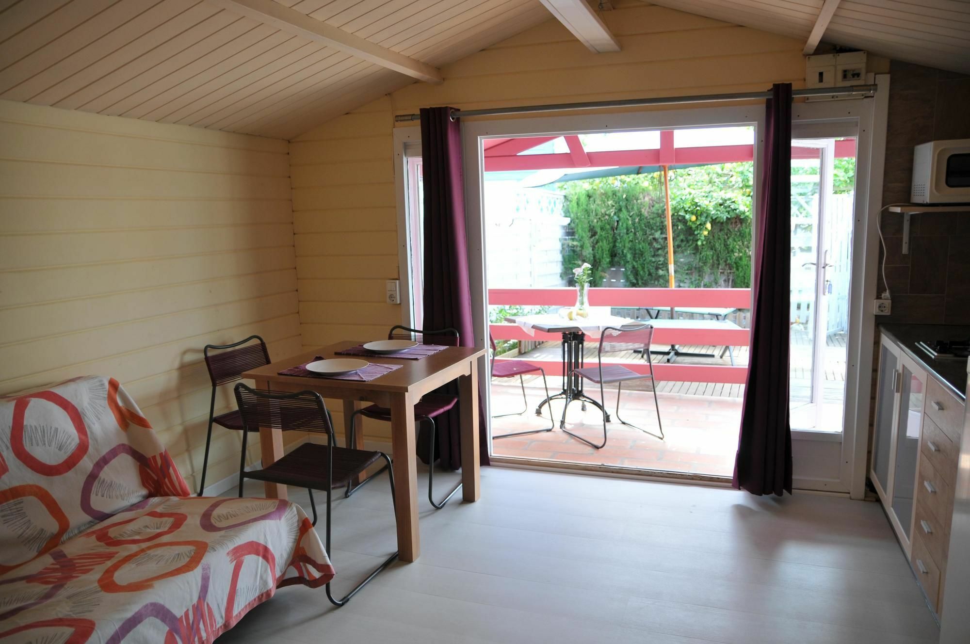 Aparthotel Oliwood Beach Олива Экстерьер фото